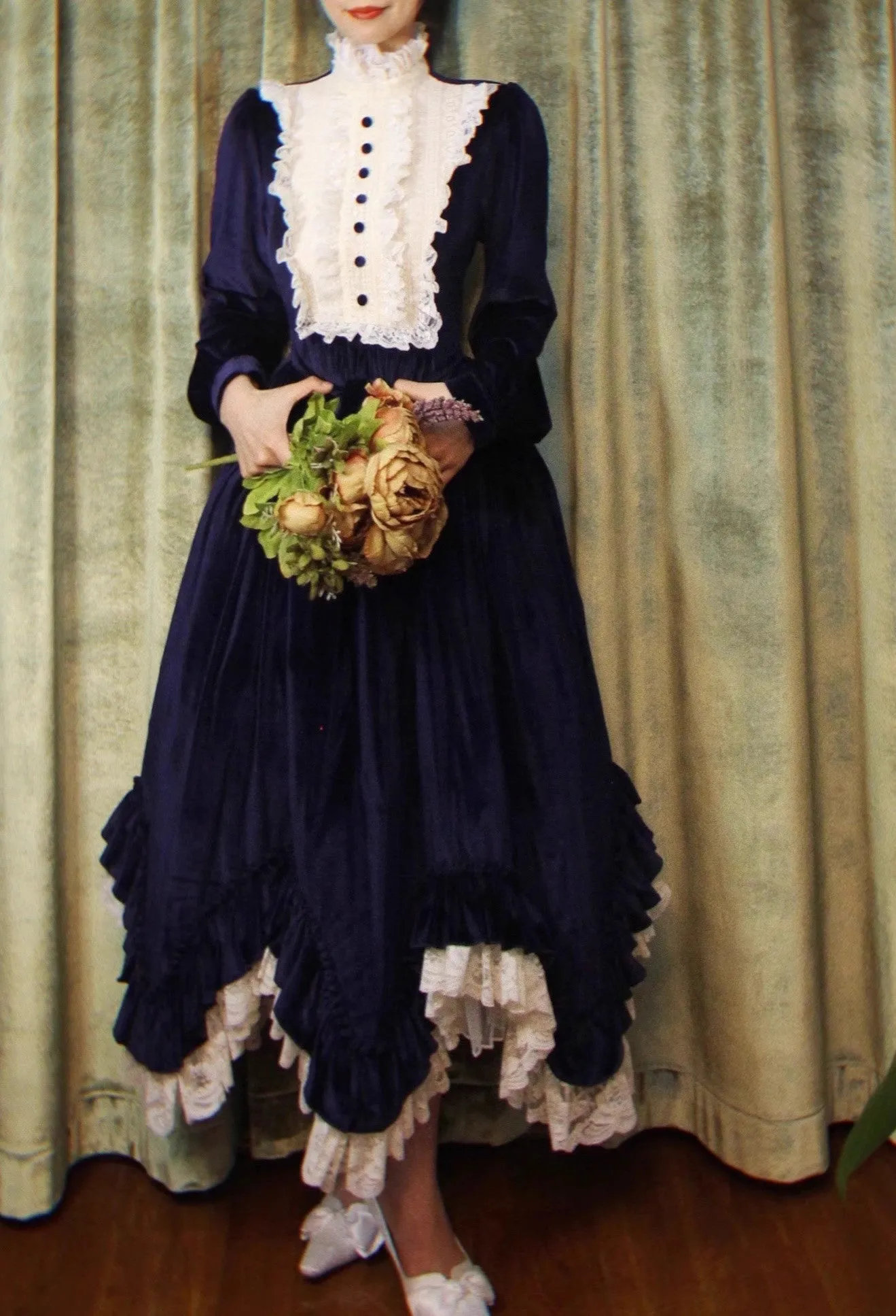 1900s Edwardian Stand Collar Swing Dress