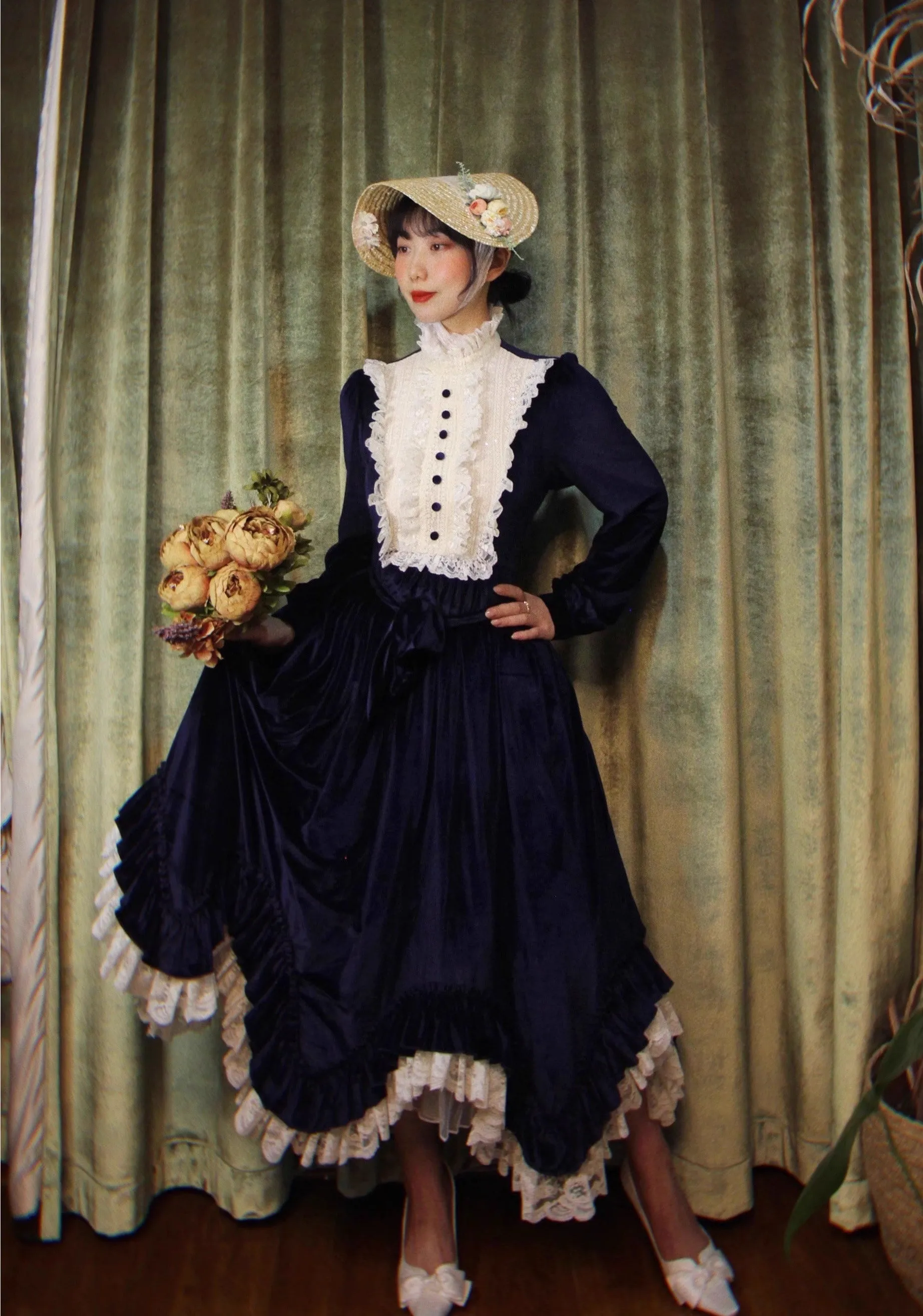 1900s Edwardian Stand Collar Swing Dress