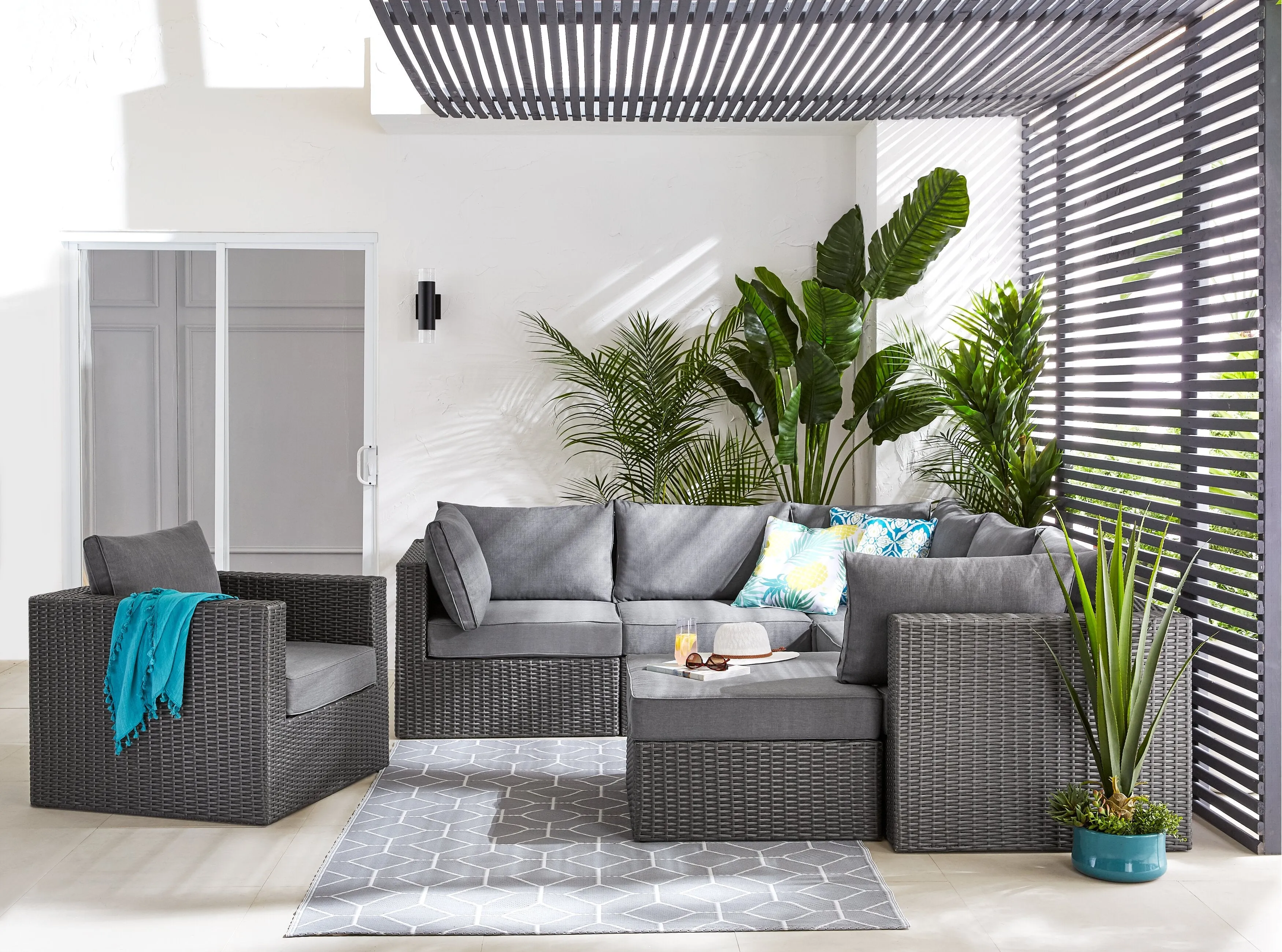 Anegada 5-Piece Patio Set