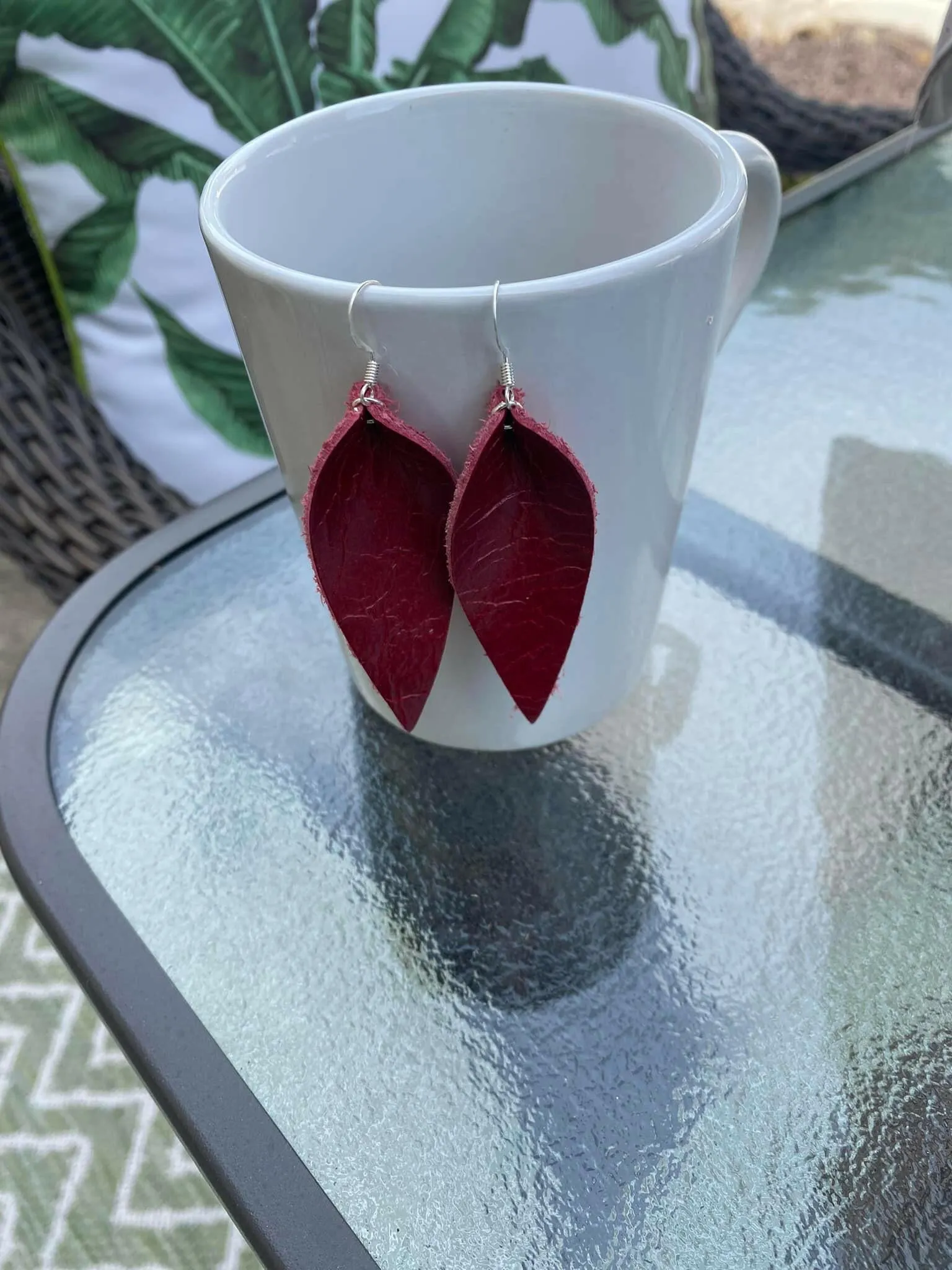 The Leather Leaf Earring - Berry