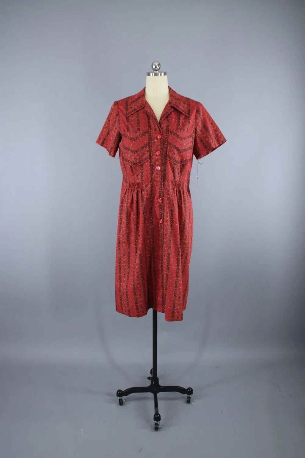 Vintage 1950s Dark Brick Red Floral Print Day Dress